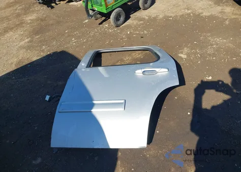 2011 Chevrolet Tahoe Ls из США, поврежденный, VIN 1GNSCAE03BR337573